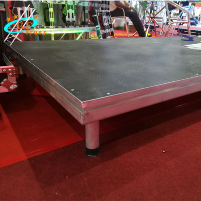 Mobil 4 Ayaklı Alüminyum Kademeli Platform 750KG / Metrekare